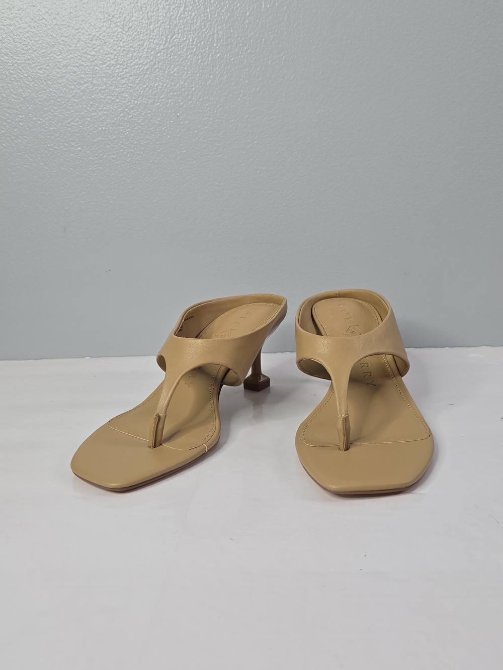 KATY PERRY Caramel Oceanside Toe Post Sandal